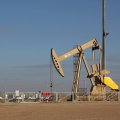 Kazakhstan to Cut Oil Exports