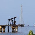 Oil Falls on Swelling US Stockpiles