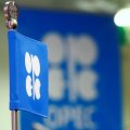 OPEC Invites Libya, Nigeria to Discuss Crude Output Cuts