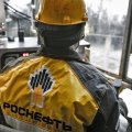Rosneft Revenues Rise