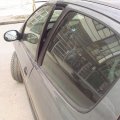 A Peugeot 206 can be easily stolen by bending a door.