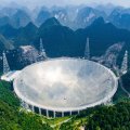 World&#039;s Largest Radio Telescope Draws Crowds  