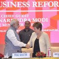 Narendra Modi (L) welcomes Kristalina Georgieva in New Delhi, Nov. 4. 