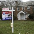 US Pending Home Sales Fall