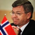 Former Norwegian PM Held at US Airport