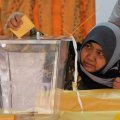 Malaysians Vote in Cliffhanger Election 