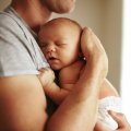 Hormone levels in new dads affect mood and relationships.